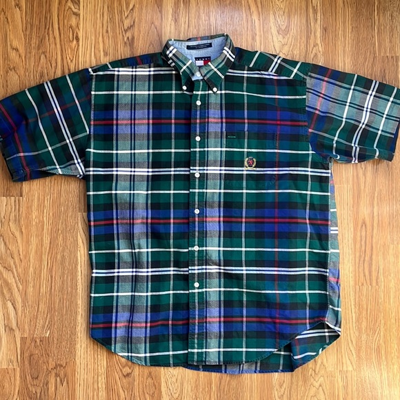 Tommy Hilfiger Short Sleeve Button Down Shirts Vintage Crest Logo - Two … - Picture 2 of 7